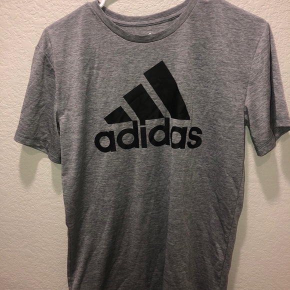 Adidas Grey Short Sleeve - Picture 1 of 3